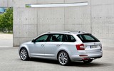 2015 Skoda Octavia Combi 1.6 TDI 110 PS Green Tec DSG Style galeri küçük görseli 3