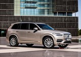 2017 Volvo XC90 T8 Plug-in Hibrit 2.0 407 HP Geartronic Inscription (4x4) galeri küçük görseli 4