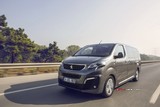 2018 Peugeot Expert Traveller 2.0 BlueHDi 180 HP S&S EAT6 (8+1) galeri küçük görseli 20