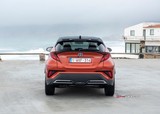 2019 Toyota C-HR 1.8 Hybrid 122 PS e-CVT Flame (4x2) galeri küçük görseli 3