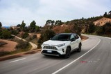 2019 Toyota RAV4 Hybrid 2.5 222 HP e-CVT Passion (4x4) galeri küçük görseli 9